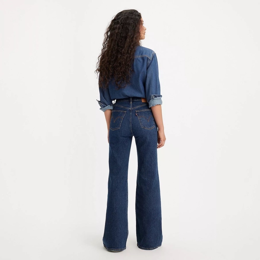 Levi's® Premium
RIBCAGE BELL WOMEN'S JEANS 25 X 32 - Picture 9 of 12